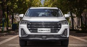 جيتور X90 PLUS – 1.6 A/T Luxury Turbo